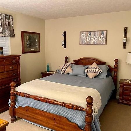 Relaxing Mountain Condo In Gatlinburg With City View ! 외부 사진