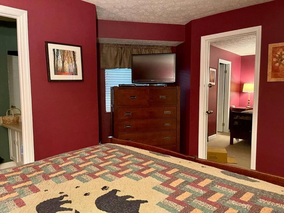 Relaxing Mountain Condo In Gatlinburg With City View ! 외부 사진